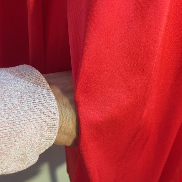 Vintage Red Shadowline Robe Nylon Button Front Medium Dressing Gown - Picture 4 of 9